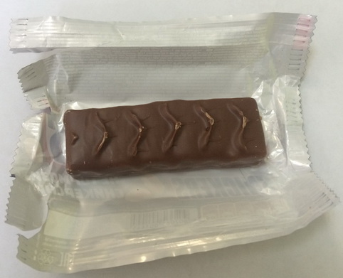 unpacked-snickers-small.jpg